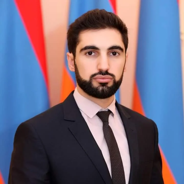Փոխվարչապետի պաշտոնակատարի օգնականի գրառումը բուռն արձագանքների է արժանացել