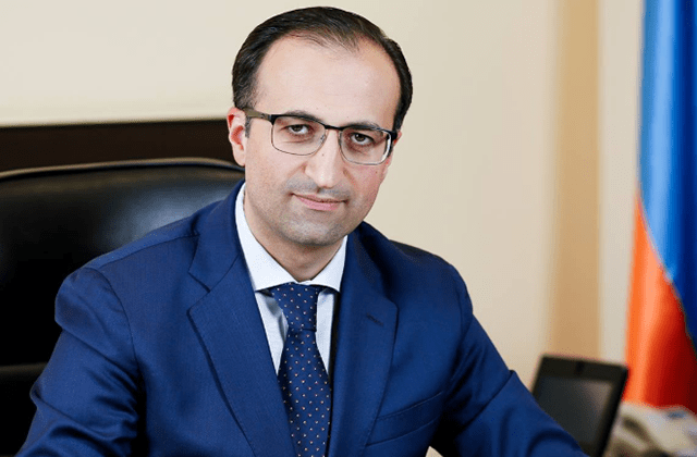 Հիվանդանալու դեպքում դիմել տեղամասային պոլիկլինիկա, իսկ հիվանդ երեխաներին չուղարկել մանկապարտեզ, դպրոց