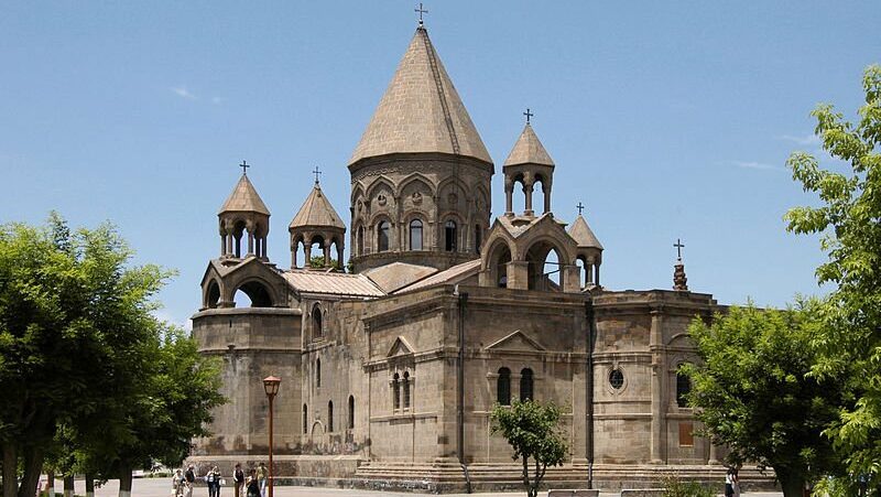 Մայր Աթոռ Սուրբ Էջմիածնում տեղի ունեցավ Գերագույն հոգևոր խորհրդի ժողովը