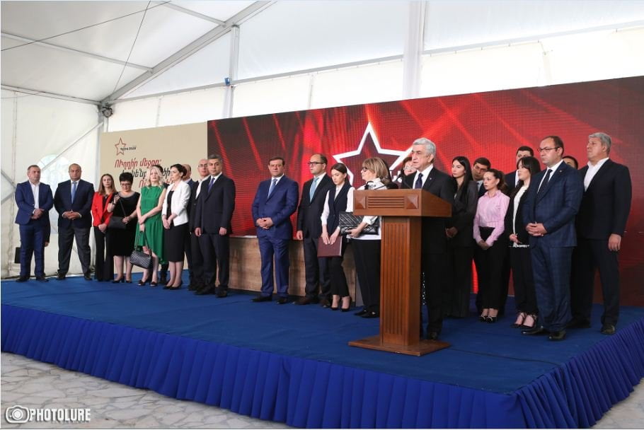 ՀՀԿ-ն ու Հայրենիքը հուշագիր ստորագրեցին. տրվեց նրանց համատեղ գործողությունների մեկնարկը