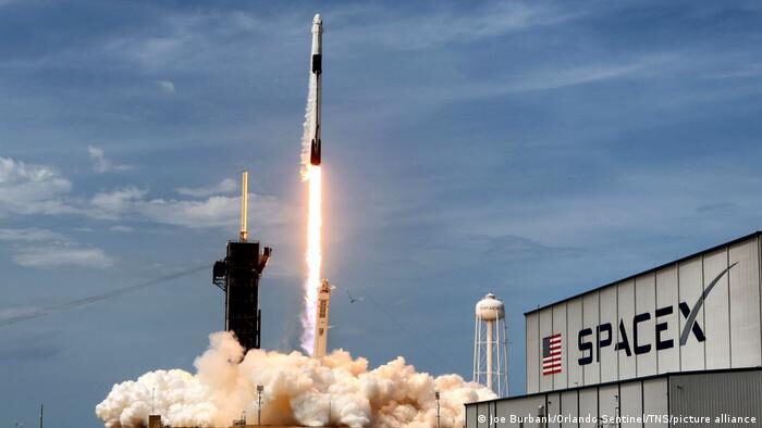 SpaceX-ը արձակել է 21 Starlink արբանյակ՝ ընդլայնելով համաշխարհային կապը