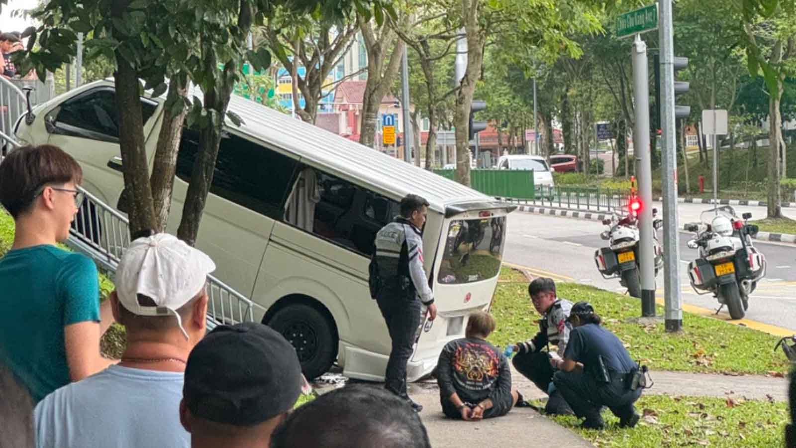Choa Chu Kang Van Chase