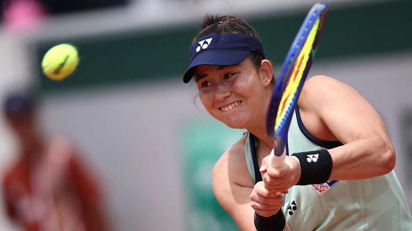 Joanna Garland on tennis court