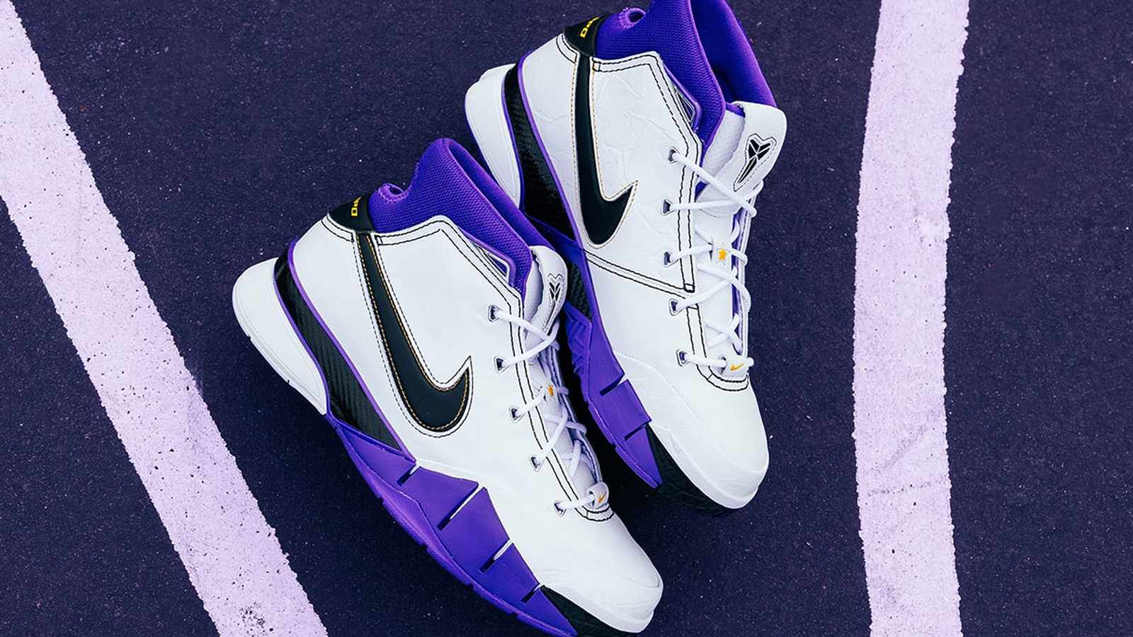 Nike Kobe 1 Protro 81 Points sneakers
