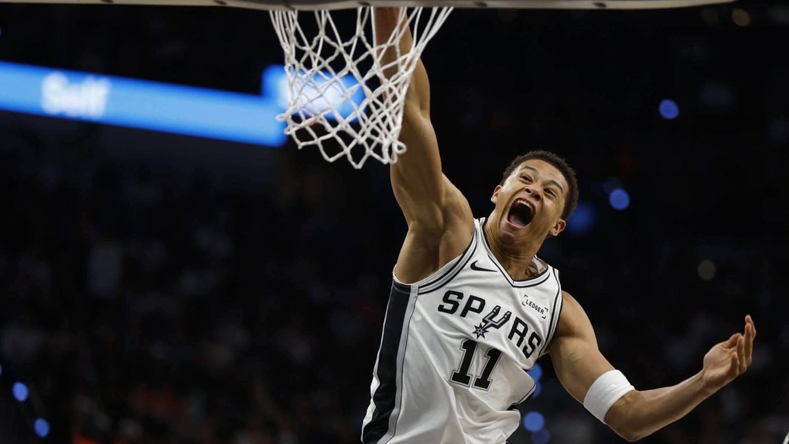 San Antonio Spurs player Carter Bryant