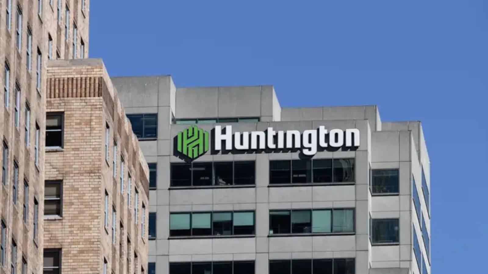 Huntington National Bank building logo