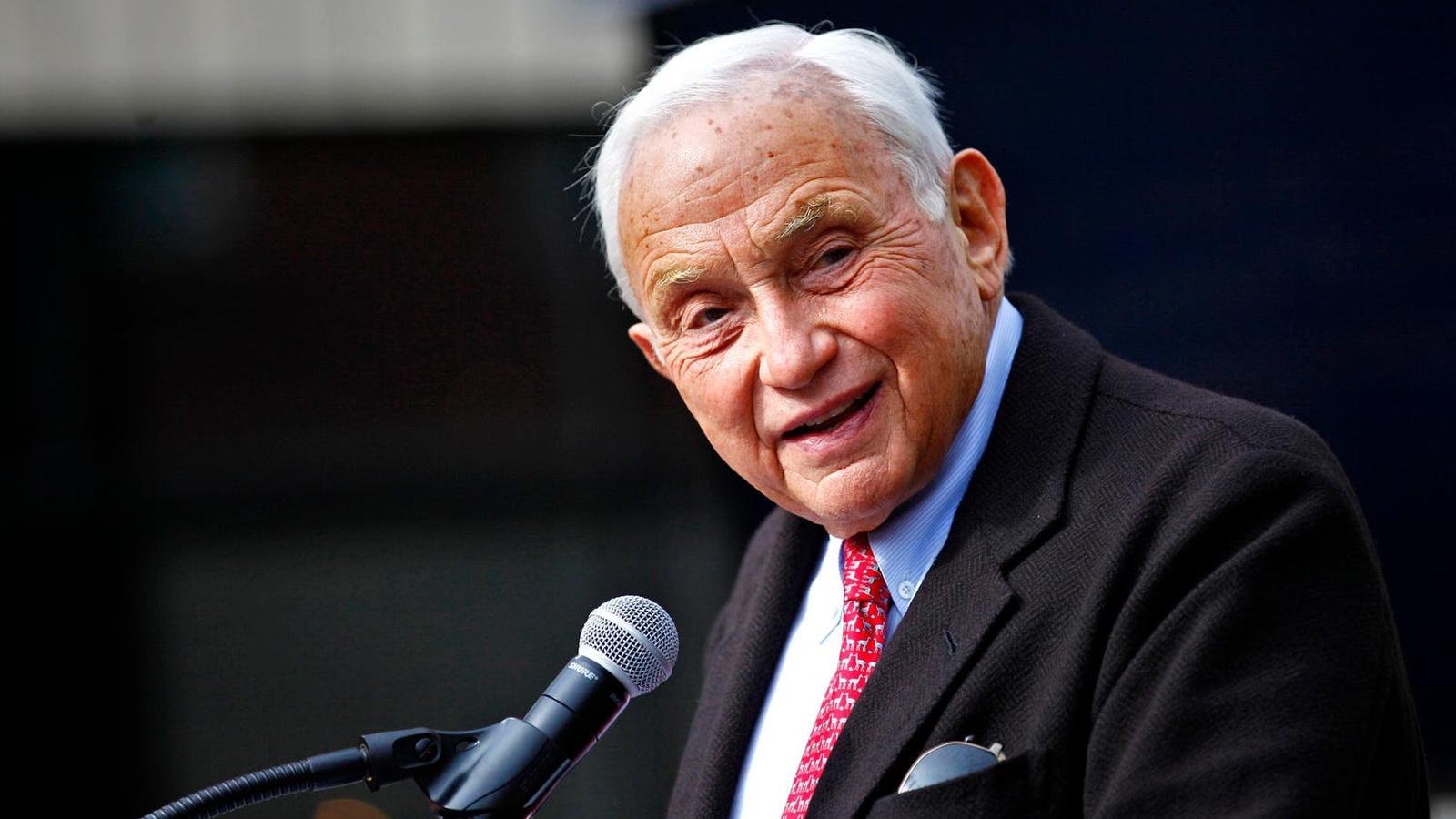 Portrait of billionaire Leslie Wexner