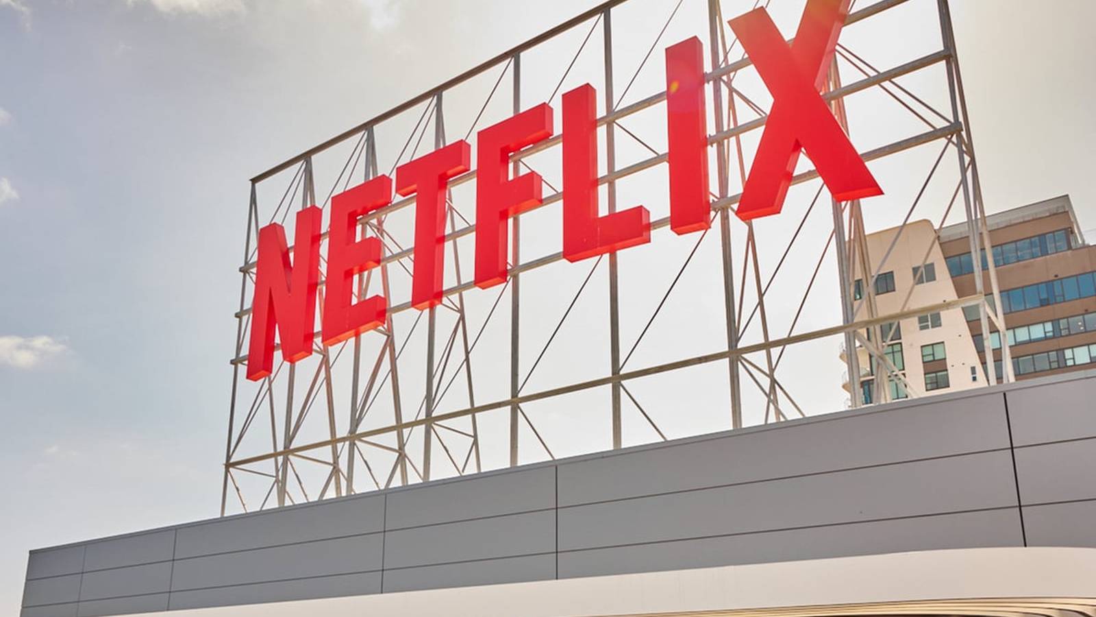 Netflix NFLX stock performance chart