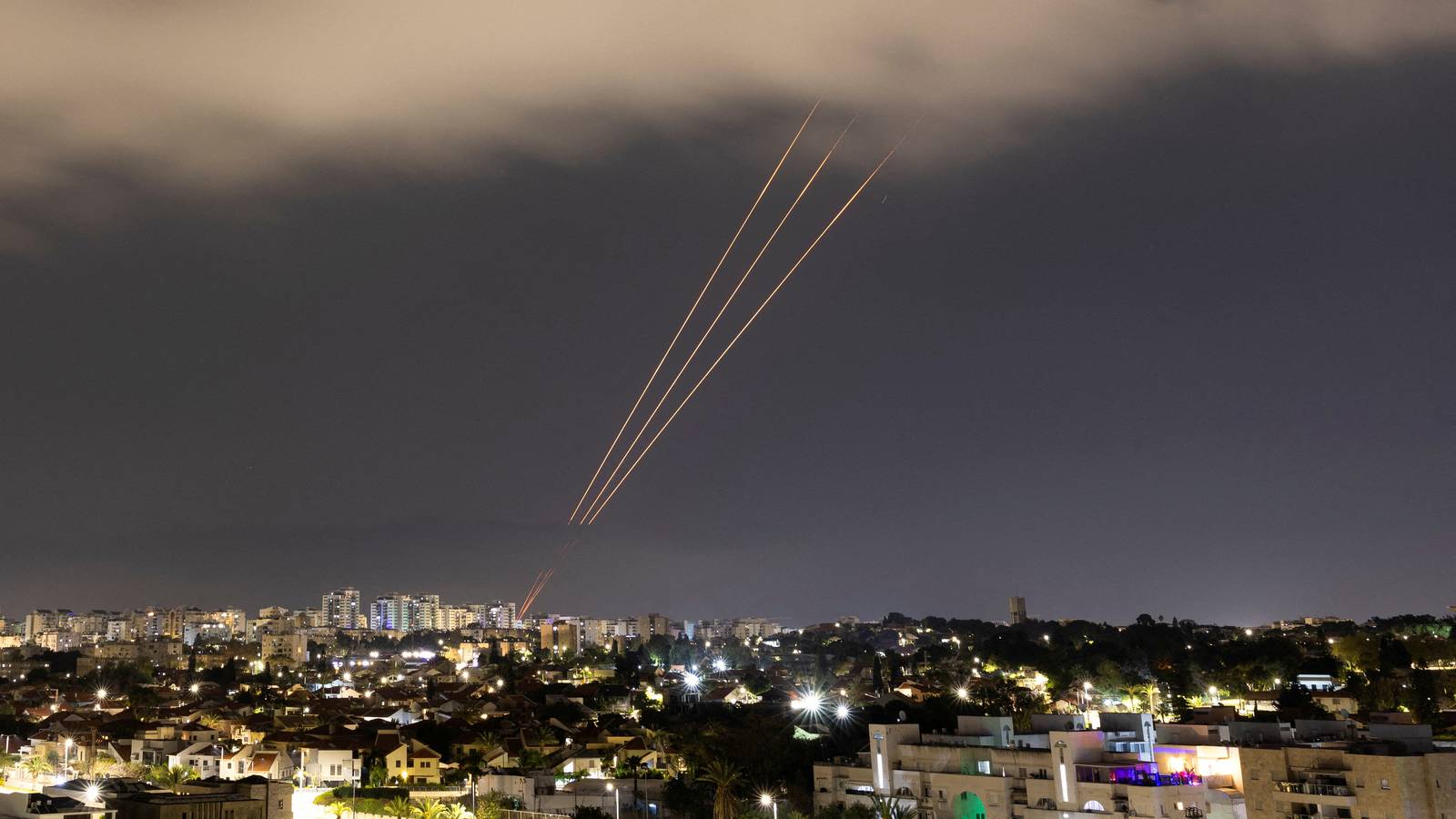Illustration of Iranian missile and drone attack