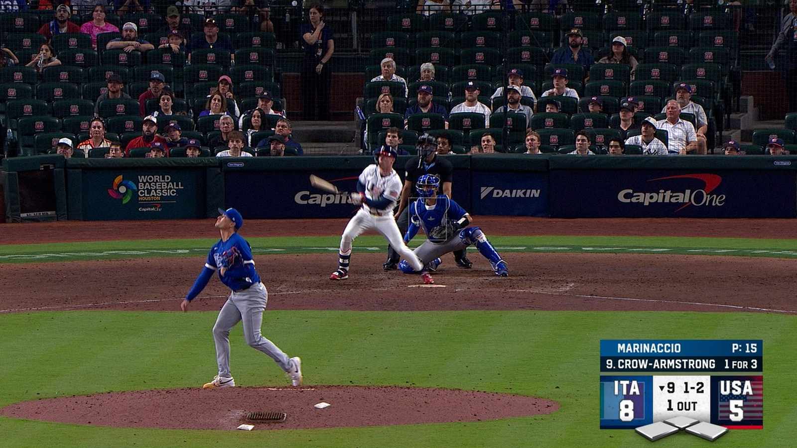 Pete Crow-Armstrong batting at WBC