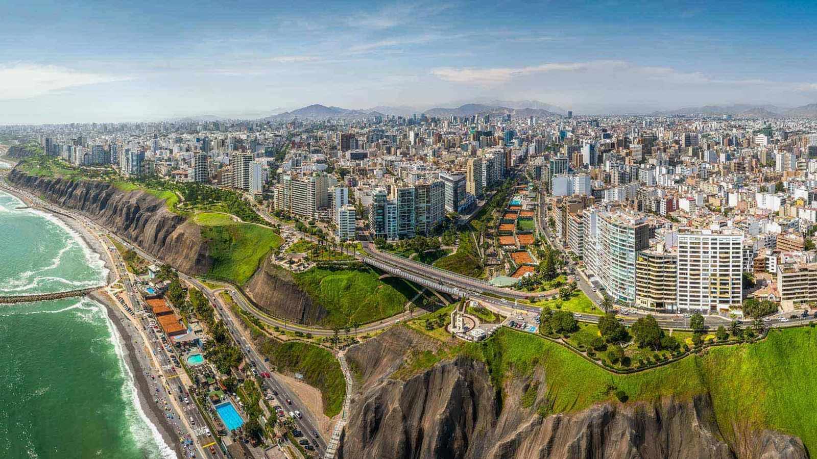 Nightclub building in Trujillo, Peru