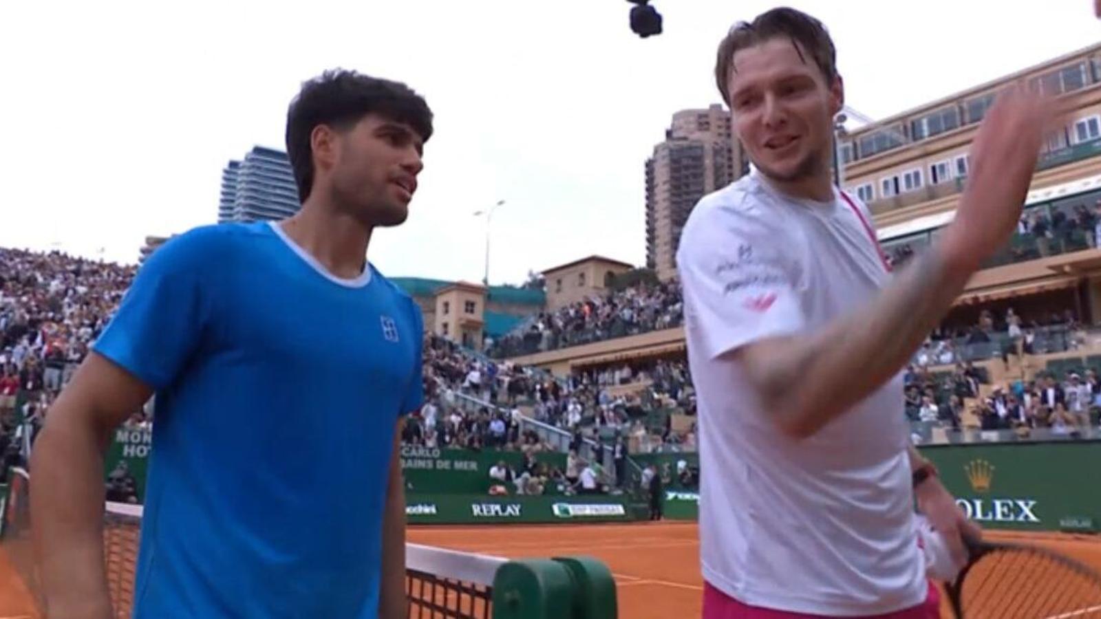 Carlos Alcaraz and Alexander Bublik talking on the clay court at Monte Carlo