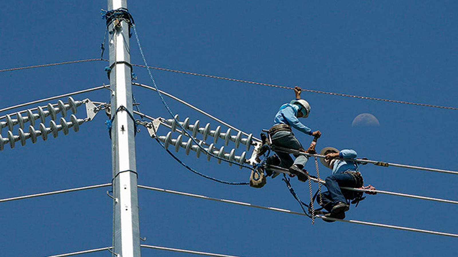 Meralco electrical distribution lines