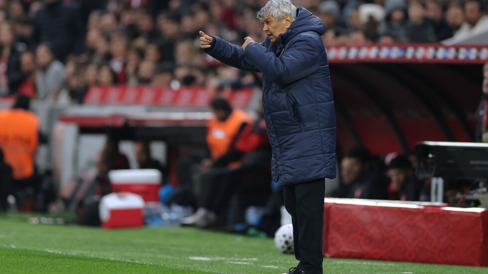 Mircea Lucescu on football pitch