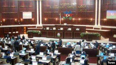 Milli Majlis decides not to have ties with French parliamentarians
