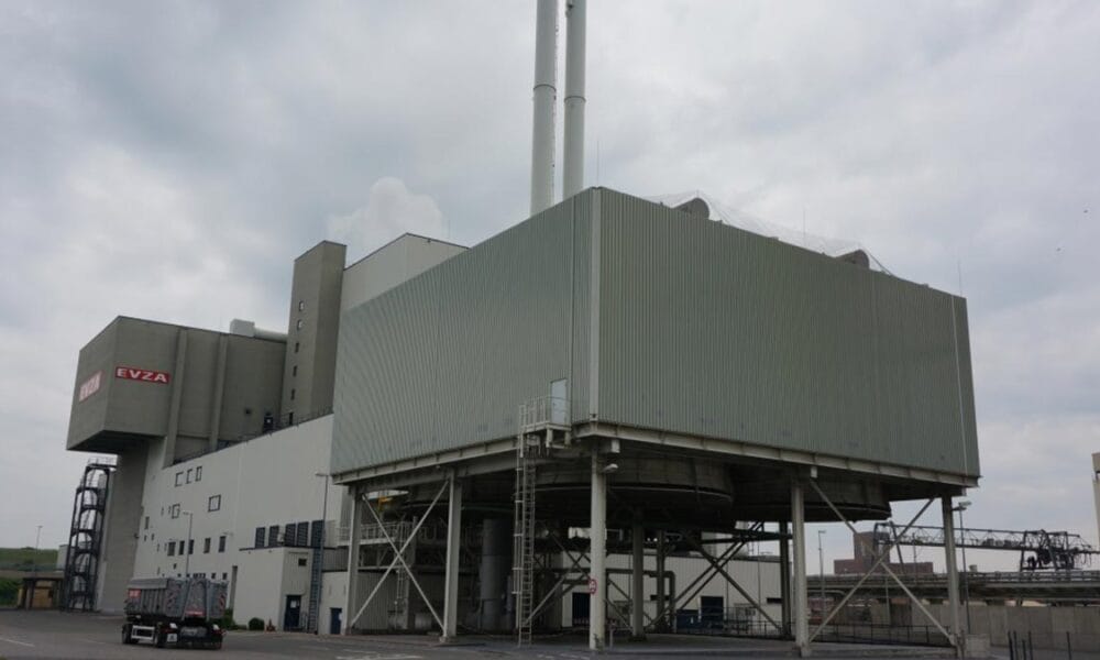 electricity generator