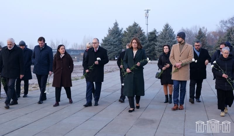 PACE Legal Affairs Committee Members Visit Tsitsernakaberd Memorial