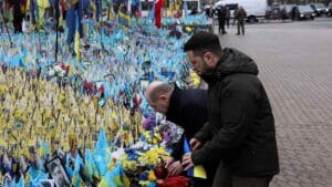 Olaf Scholz Makes Surprise Visit to Kyiv, Pledges €650 Million in Military Aid