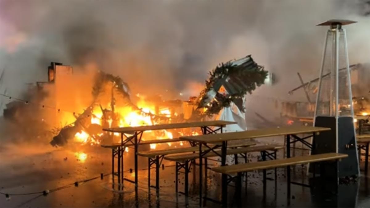 Holiday Market Blaze: Fire Erupts at Bryant Park, Casting Shadow Over New York’s Festive Season