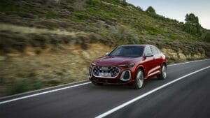 Redefining Sporty Elegance: The 2025 Audi SQ5 Sportback Revolutionizes the Compact SUV Segment