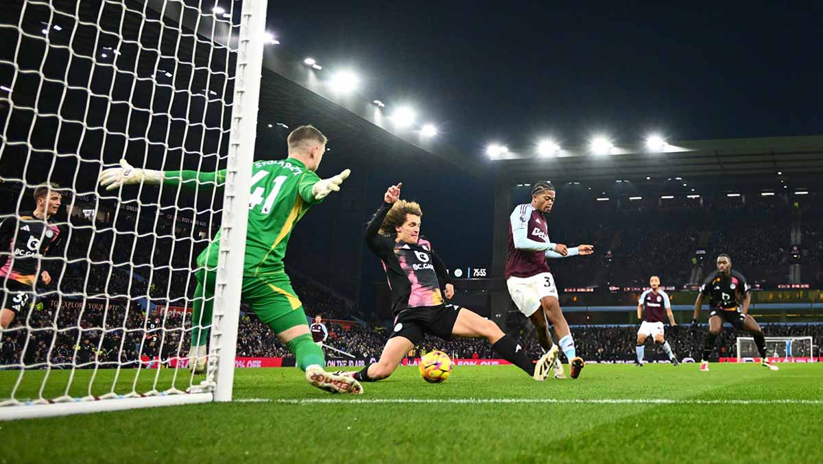Aston Villa Triumphs Over Leicester City 2-1 at Villa Park