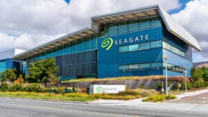 AI Revolution Sparks Surge in Cloud Storage Demand: Seagate Study Projects Over 100% Growth by 2028