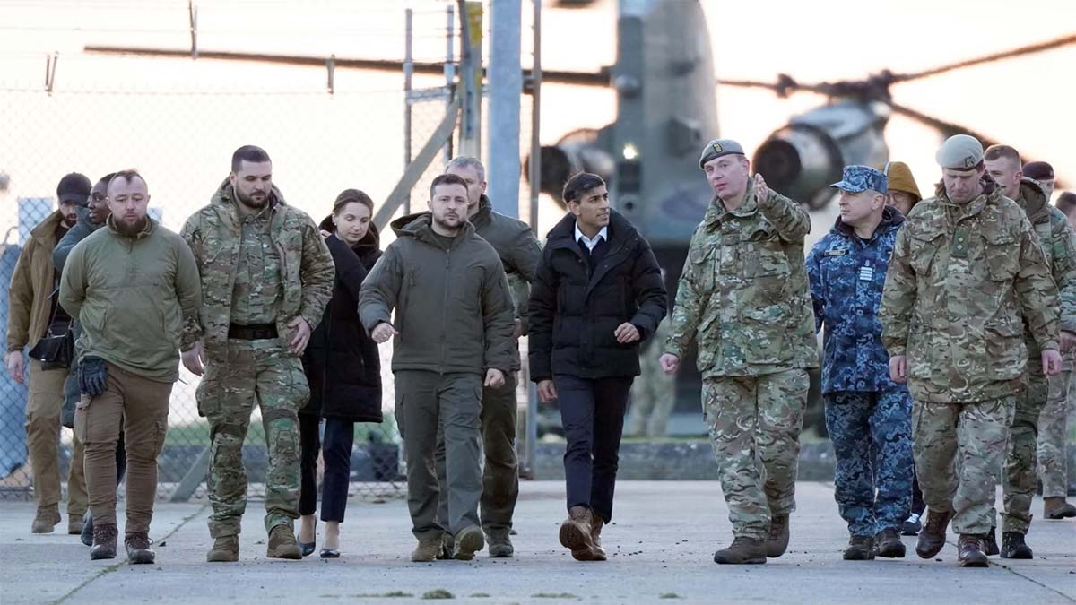 UK Ready to Deploy Troops to Ukraine for Peace Assurance