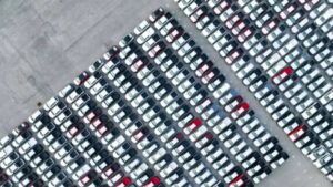 U.S. Auto Stocks Drop as Trump Announces 25% Tariffs