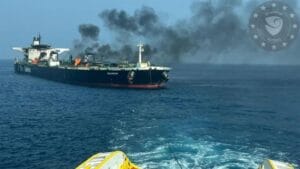 Yemen’s Houthis Resume Shipping Attacks as Gaza Aid Remains Blocked