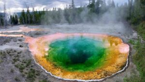 Magma Cap Discovery Sheds Light on Yellowstone’s Volcanic Stability
