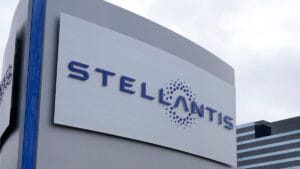 Stellantis Halts Production in Canada and Mexico Amid U.S. Tariffs
