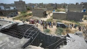 Explosions Reported in Jammu Amid Rising India-Pakistan Tensions