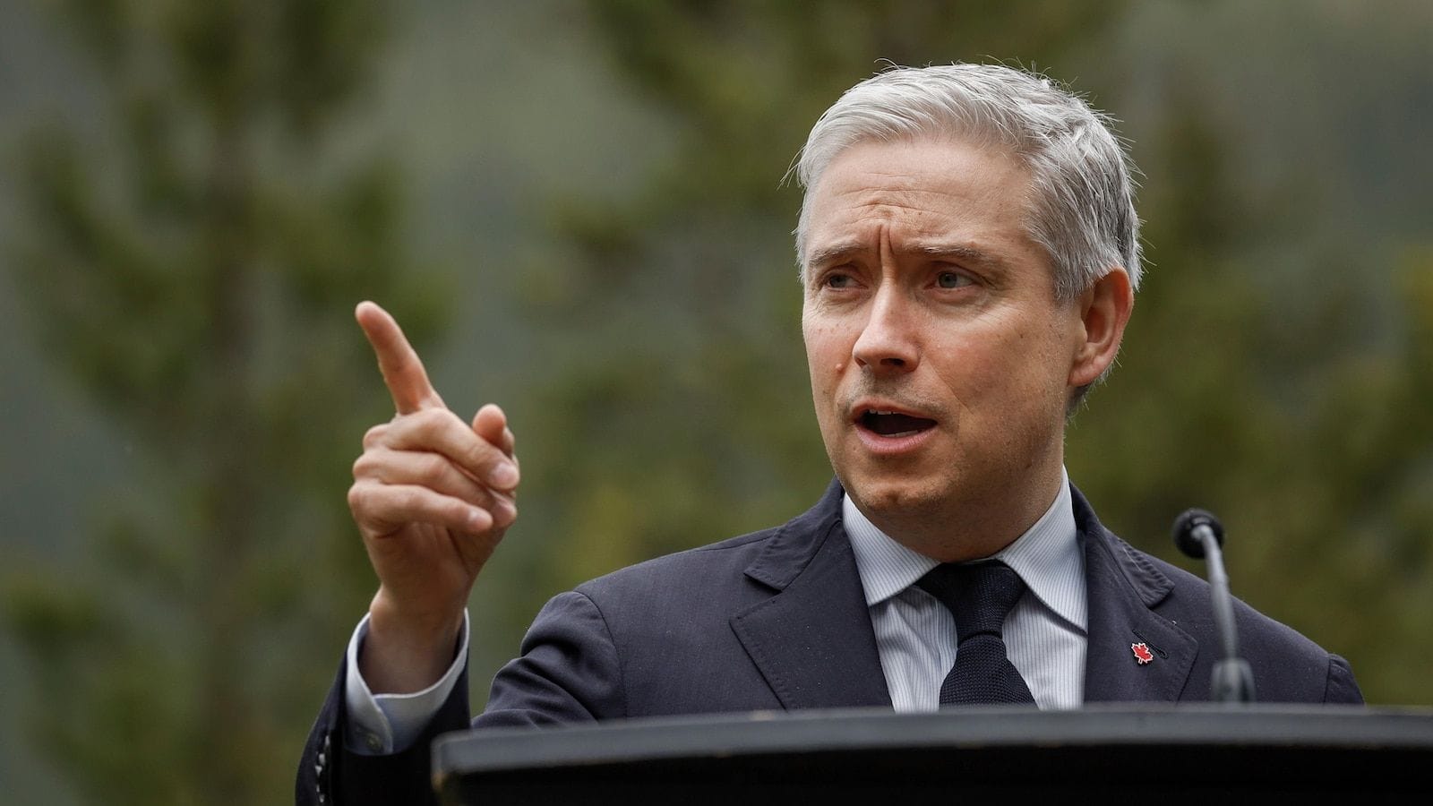 Trump’s Tariffs Challenge Unity at G7 Finance Ministers’ Meeting