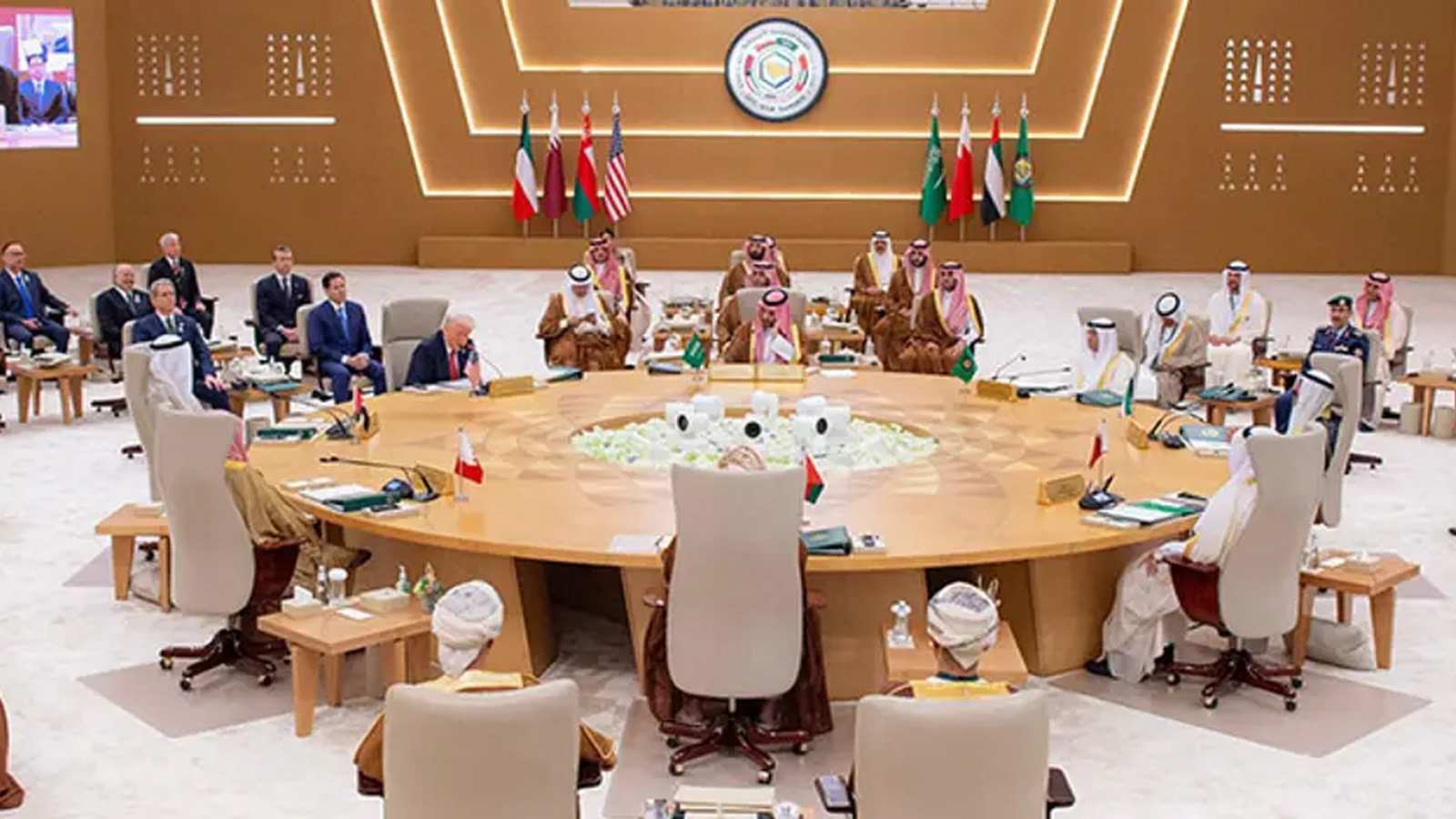 Gulf States Seek Balance In Israel Iran Tensions Azat TV Gulf States