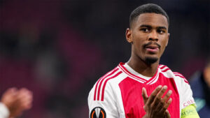 Chelsea on the Brink of Securing Ajax Star Jorrel Hato
