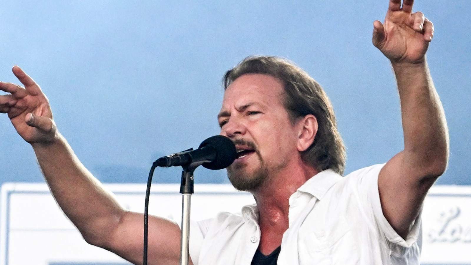 Matt Cameron Exits Pearl Jam After Three Decades: Speculations and Tributes Follow