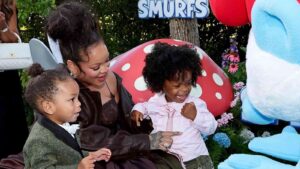 Rihanna and Sons Steal the Spotlight at Smurfs Premiere