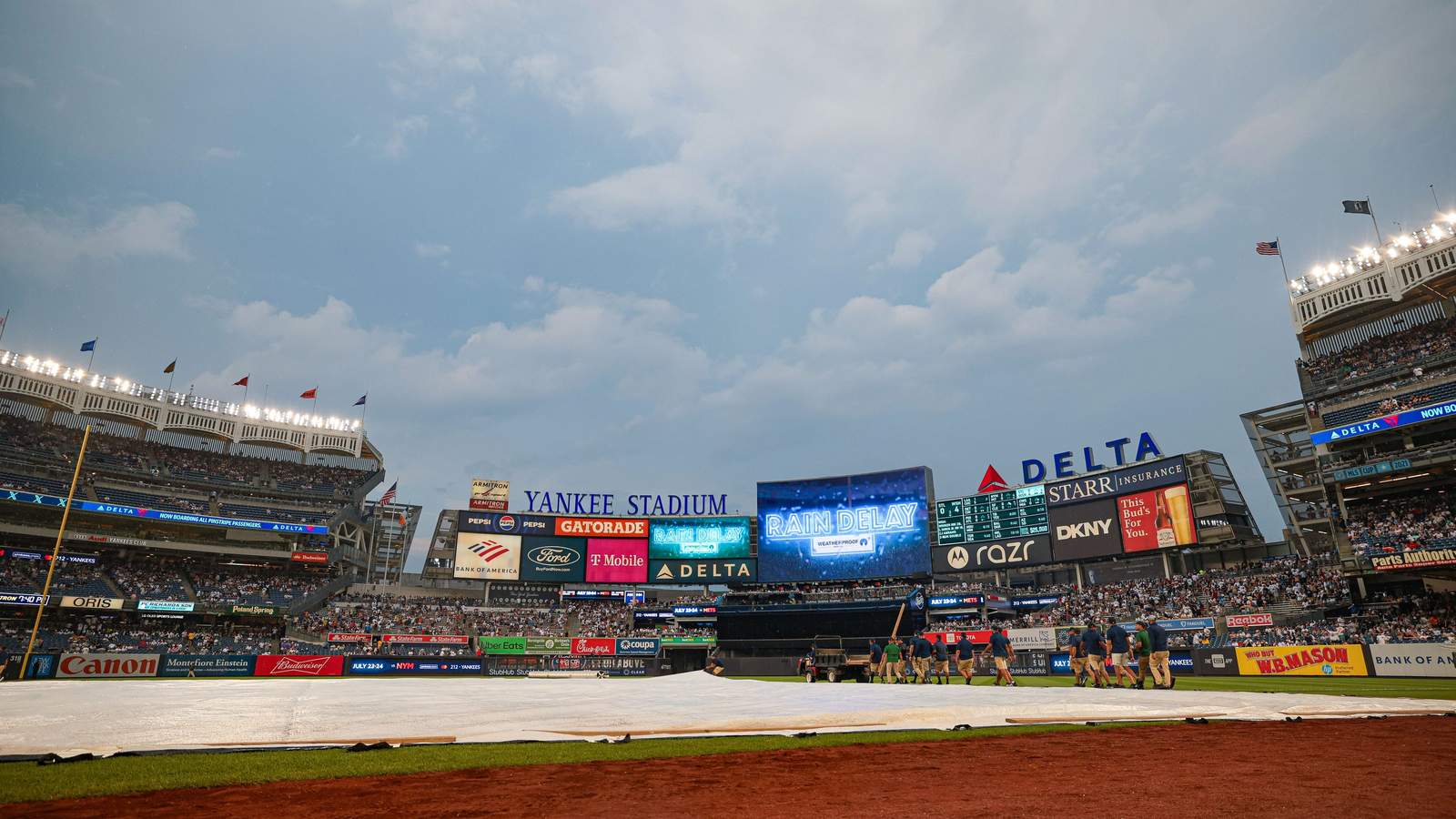 Phillies Shine Despite Delays and Challenges Against Yankees