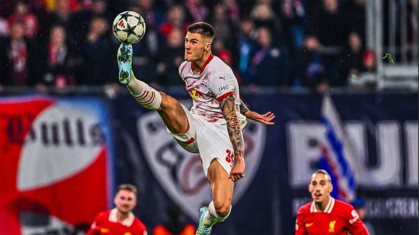 Benjamin Šeško Joins Manchester United Amid Summer Transfer Frenzy