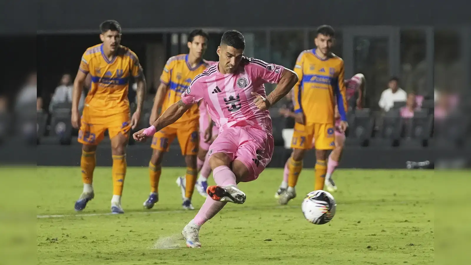 Inter Miami Triumphs Over Tigres in Dramatic Leagues Cup Quarterfinal