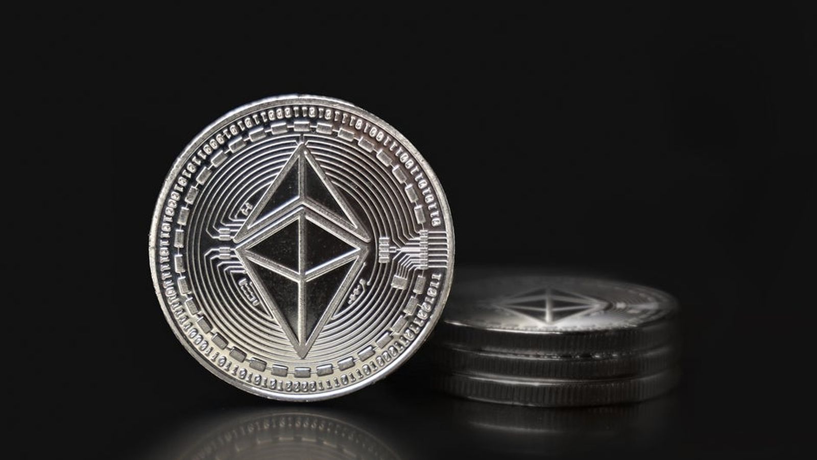 BitMine Immersion Technologies has achieved a historic milestone by becoming the world's largest corporate Ethereum holder. This strategic pivot has propelled its stock to new heights, reflecting growing institutional interest in cryptocurrency treasuries.
