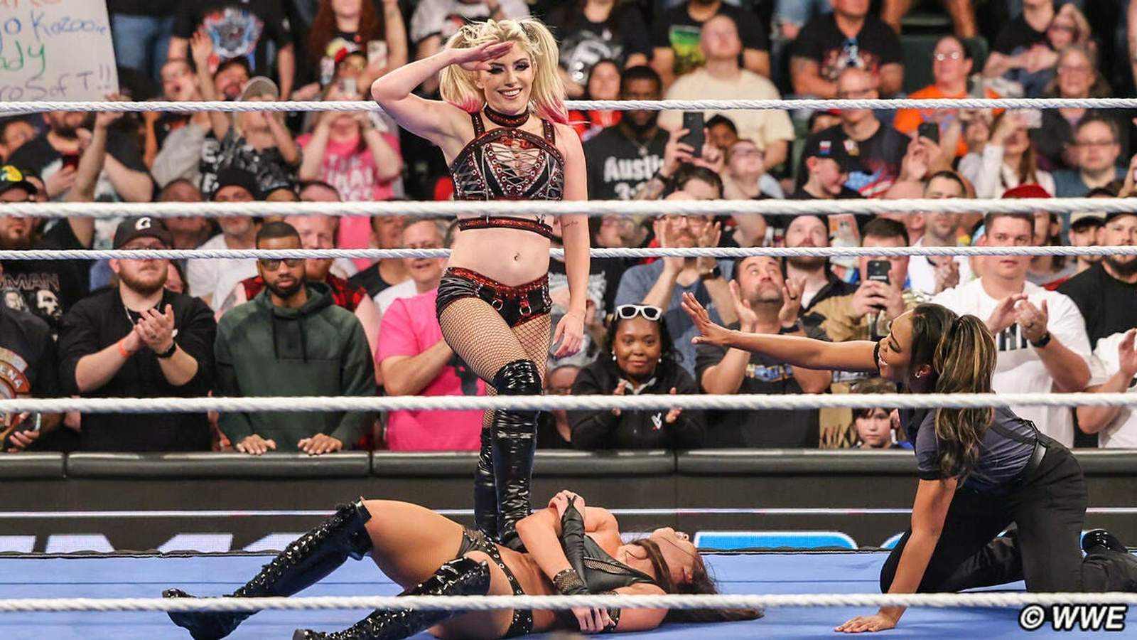 WWE SummerSlam 2025, hosted at MetLife Stadium, marks a historic two-night wrestling extravaganza with high-stakes matches, celebrity appearances, and tributes to legends. Headlined by John Cena vs. Cody Rhodes and CM Punk vs. Gunther, the event is set to redefine wrestling entertainment.