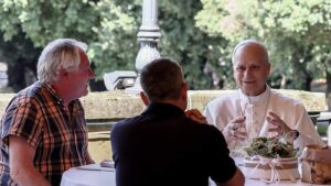 Pope Leo XIV Hosts Lunch with the Homeless: A Lesson in Compassion