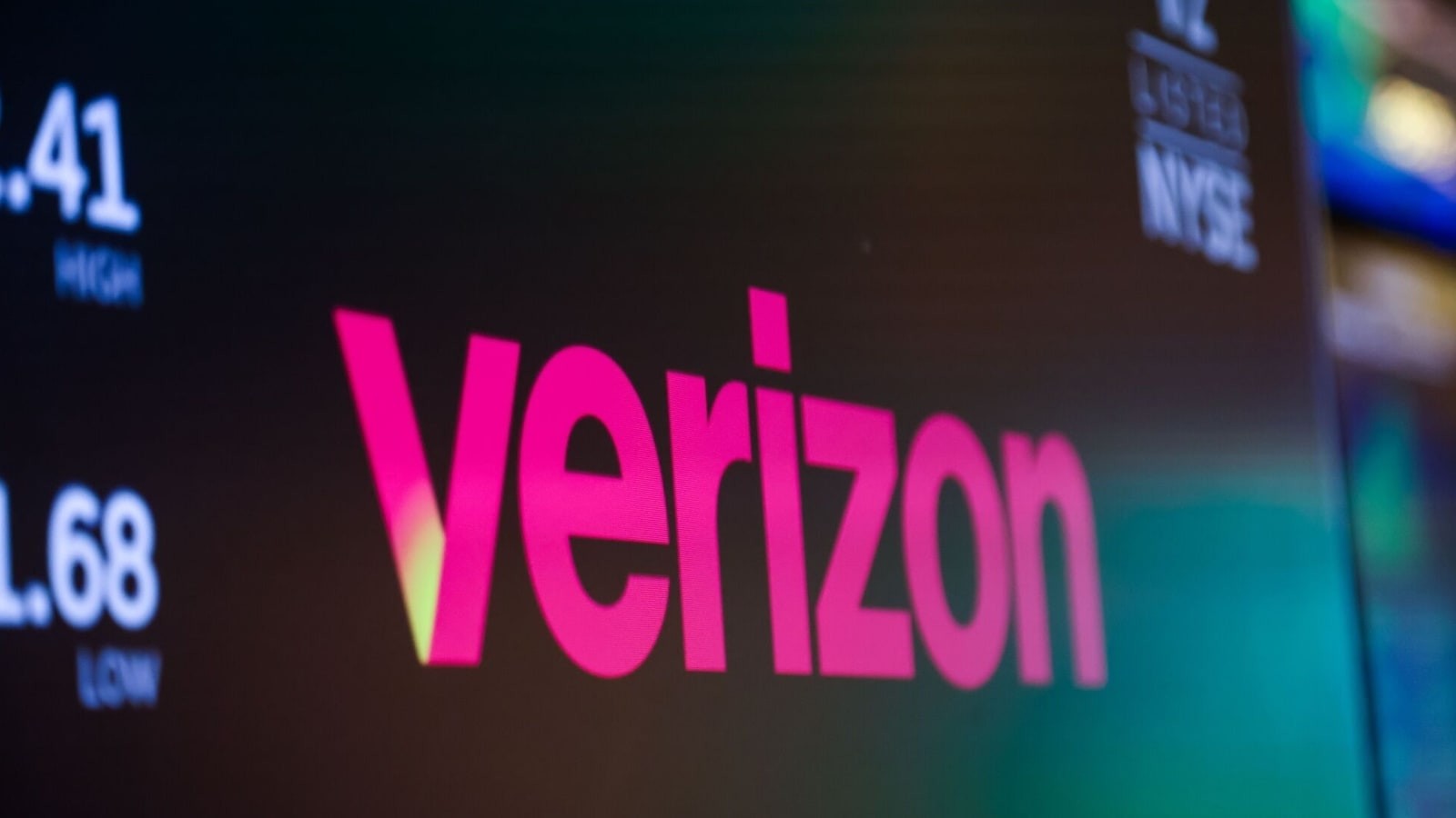 Verizon Stock Holds Steady Despite Mixed Q3 Results and CEO’s Candid Admission