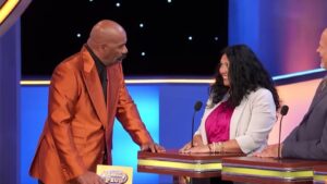 Steve Harvey Stumped by ‘Kangaroo’ Answer on ‘Family Feud’