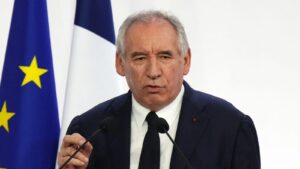 French Government Faces Collapse Over Budget Confidence Vote