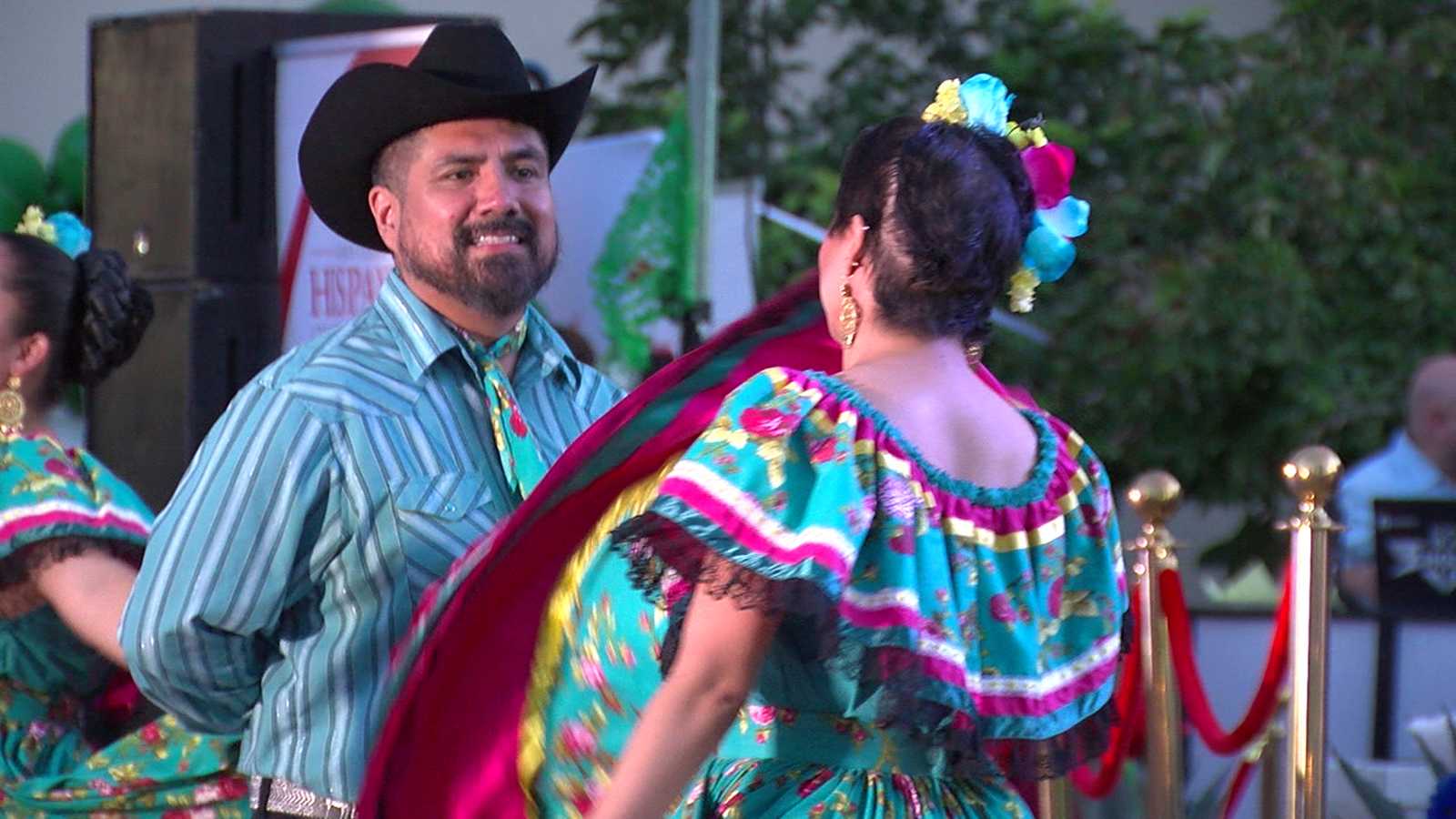 El Grito De Mexico: Celebration and Resolve Amid Uncertainty