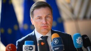 Estonia Triggers NATO Article 4 After Russian Airspace Breach