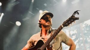 Riley Green Sets Sights on Country’s Big Leagues with 2026 Cowboy As It Gets Tour