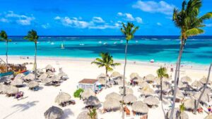 Breeze Airways: Redefining Low-Cost International Air Travel